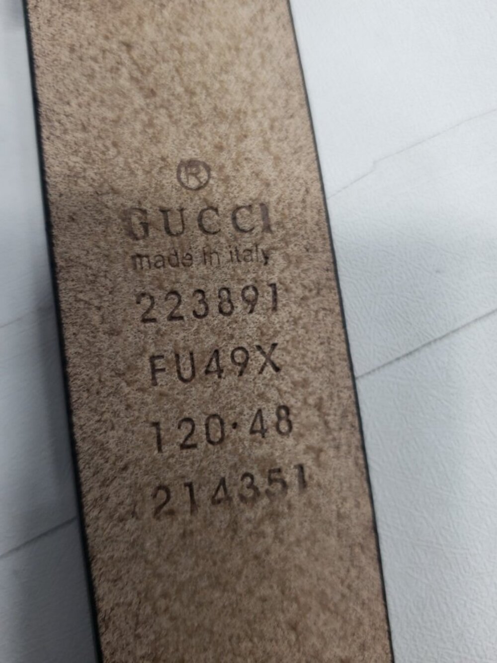 Gucci Double G GG Buckle Black Leather Belt Gold Tone 223891 Size 120/48 Italy - Picture 6 of 9